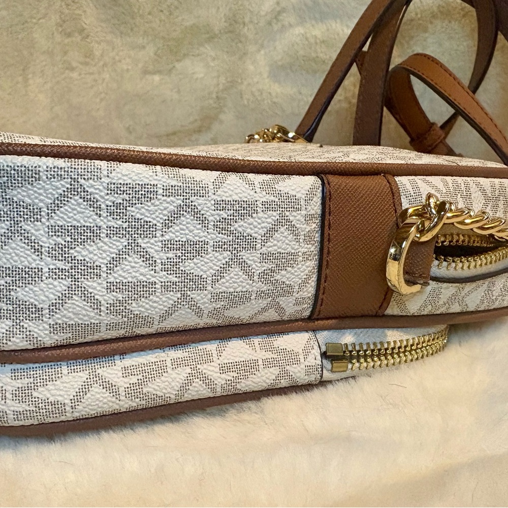 Michael Kors White and Brown Monogram Bag with Gold Accents - Picture 6 of 7